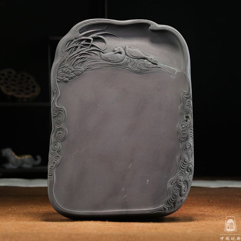 端砚坑仔岩《悠然自得砚》