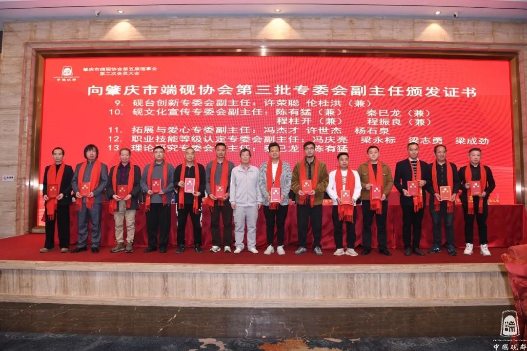 d9c25abdf18a1698f544236ec5ad4d78df0acd83.jpg d9c25abdf18a1698f544236ec5ad4d78df0acd83.jpg