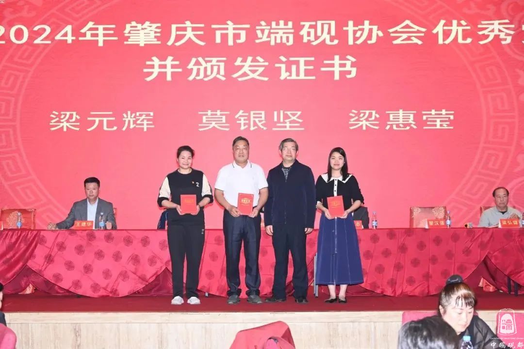 c0bf37b39f56961697a860df0ce34fa8bd874ecb.jpg c0bf37b39f56961697a860df0ce34fa8bd874ecb.jpg